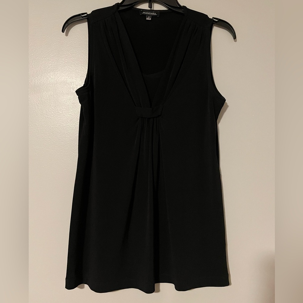 🖤Notations Black Sleeveless Top